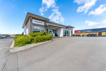 Great location - Modern offices