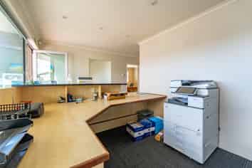 Great location - Modern offices