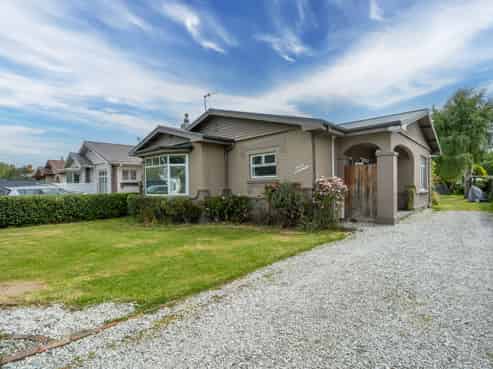 8 Melbourne Street, Windsor