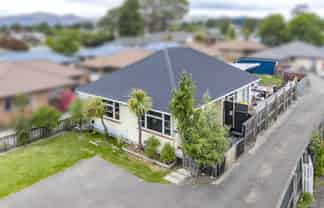 256 Breezes Road, Aranui