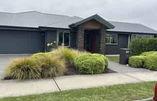 2 Jonathan Place, Richmond