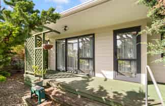 10 Moore Street, Featherston