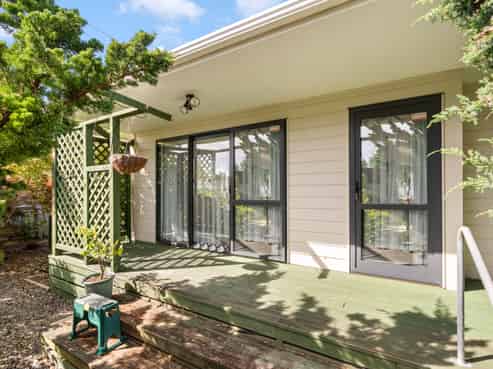 10 Moore Street, Featherston