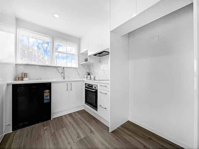 69 Alexander Crescent, Otara