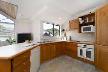 121 Westchester Drive, Churton Park