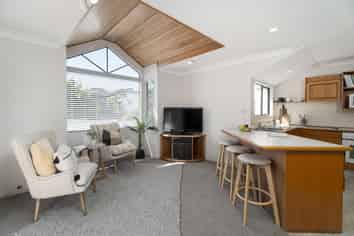 121 Westchester Drive, Churton Park