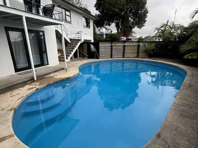 14 Upland Street, Brookfield