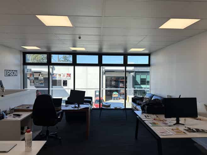 360sqm of industrial on Northside Drive