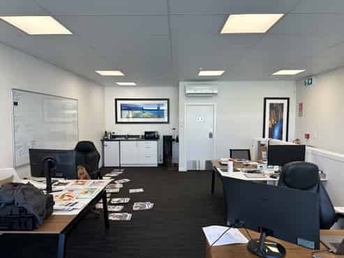 360sqm of industrial on Northside Drive