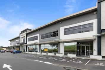 Two levels, one powerful presence