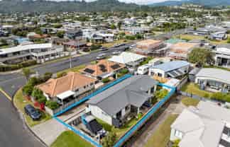 229A Ocean Road, Whangamata