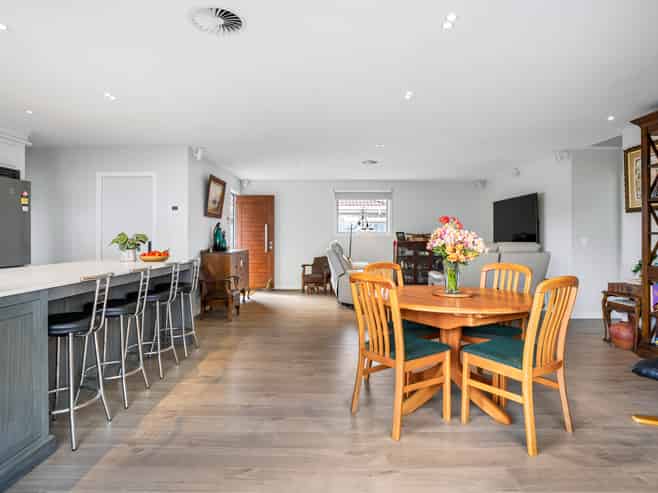 229A Ocean Road, Whangamata