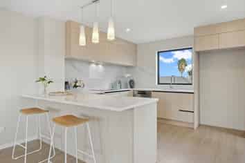 D/24 Wayne Drive, Mangere