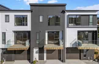 C/24 Wayne Drive, Mangere