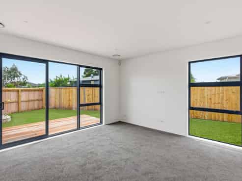 18 Bridford Way, Paraparaumu