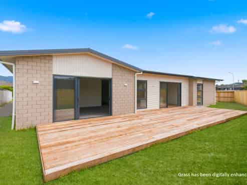 18 Bridford Way, Paraparaumu