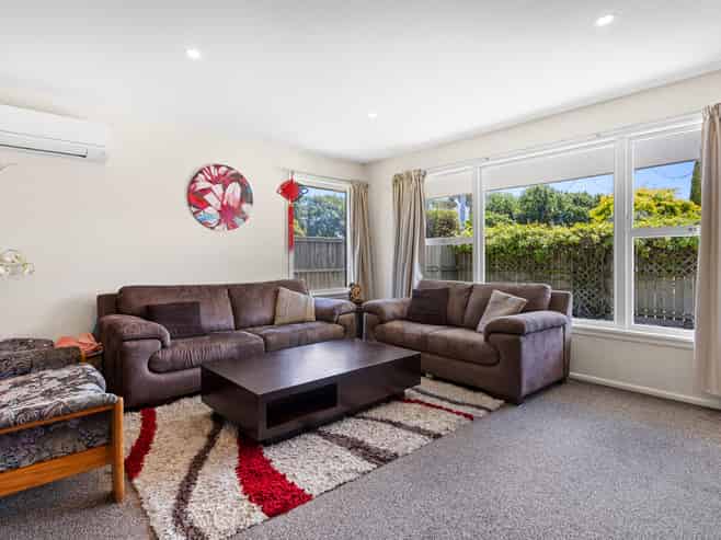 1/7 Curletts Road, Sockburn