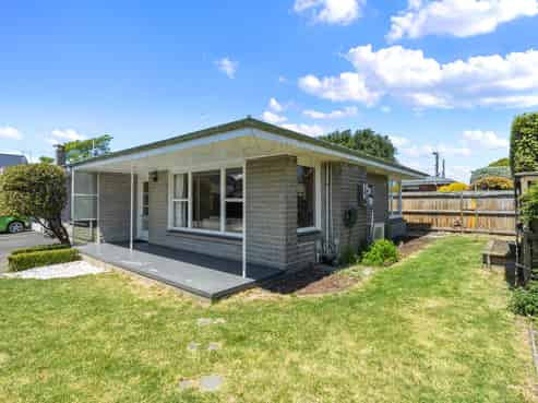 1/7 Curletts Road, Sockburn