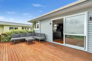 19 Division Street, Matata