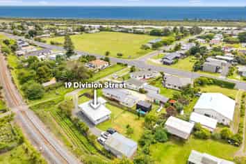 19 Division Street, Matata