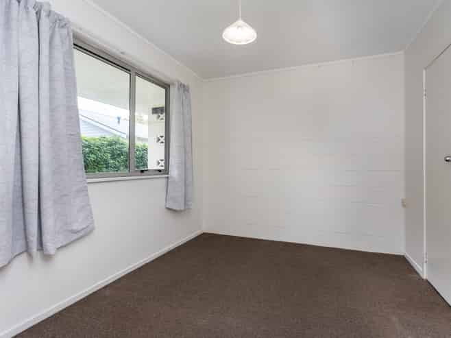 2/45 Willcott Street, Mount Albert