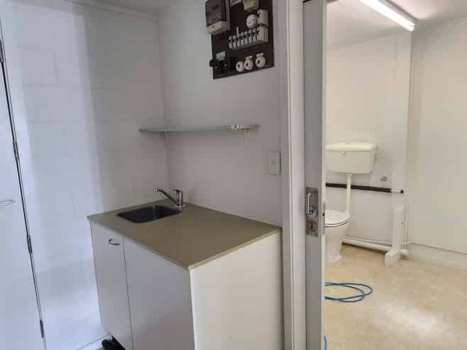 Silverdale Village – Main Road Exposure!