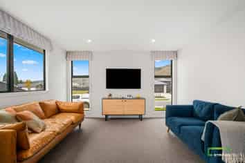 14 Glovers Rd, Halswell