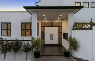 23 Meadowbank Drive, Belmont