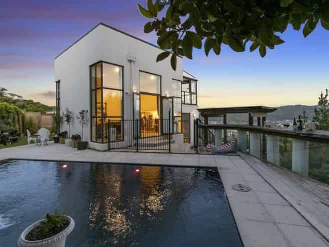 23 Meadowbank Drive, Belmont