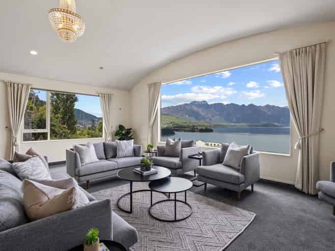 3A Strawberry Lane, Fernhill/Sunshine Bay