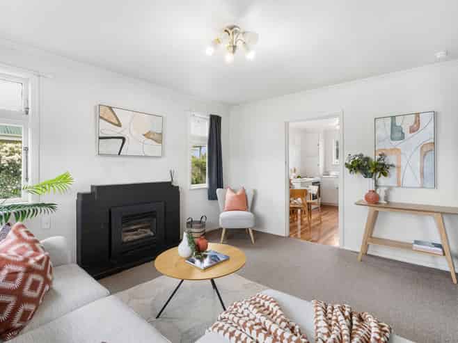 12 Bowen Street, Levin