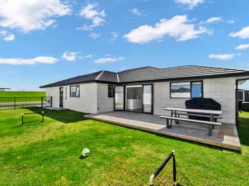 115 Kaurinui Crescent, One Tree Point