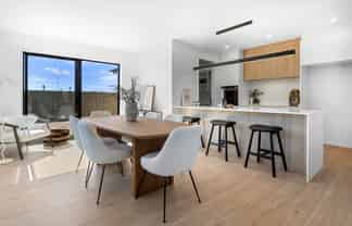 6 Longfields Road, Lincoln