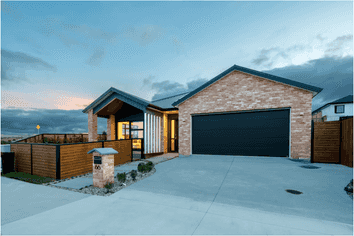 66 Tipu Crescent, Milldale