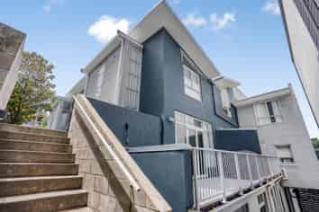 10/24 Hanson Street, Mount Cook