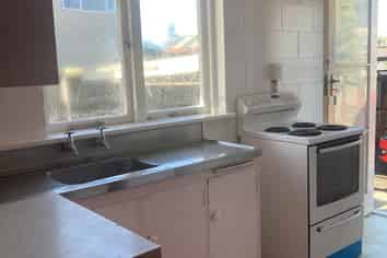 5B Hammond Street, Hamilton Central