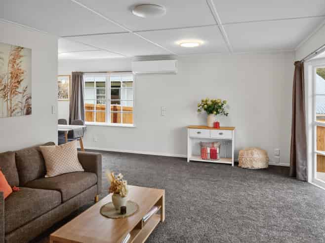 74 Snell Drive, Chartwell