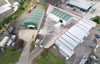 Standalone High Stud With Sealed Yard