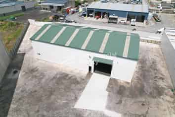 Standalone High Stud With Sealed Yard