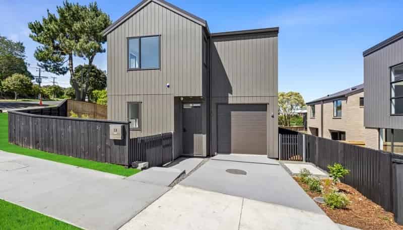 13 Namata Road, Onehunga