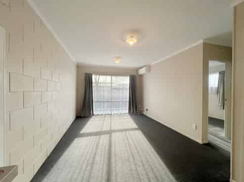 3/79 Lake Road, Frankton