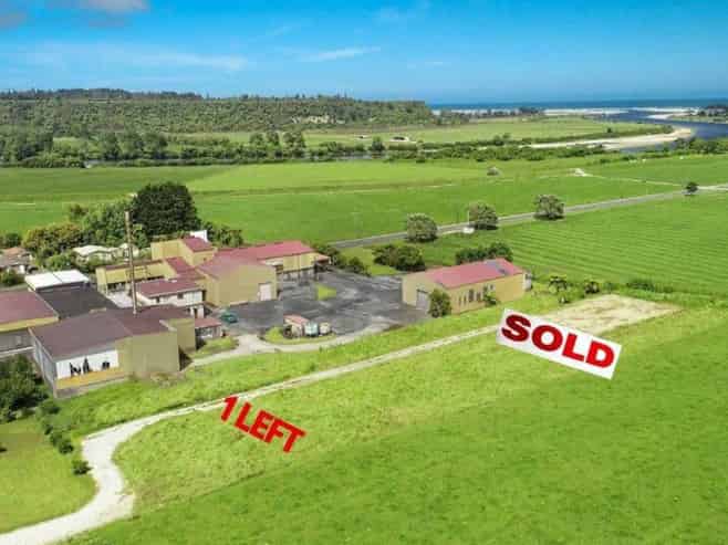 11 Oparara Road, Karamea