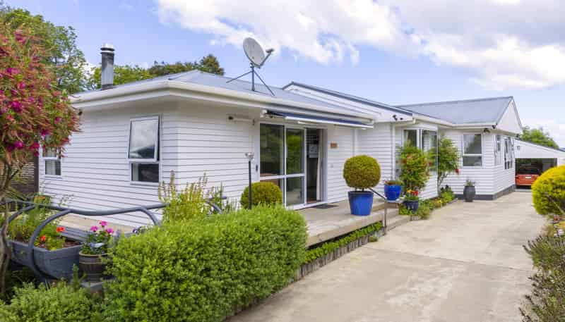29 Tamatea Road, Taupo