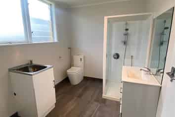 Auckland - Address withheld