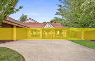 18 The Stables, Woodend