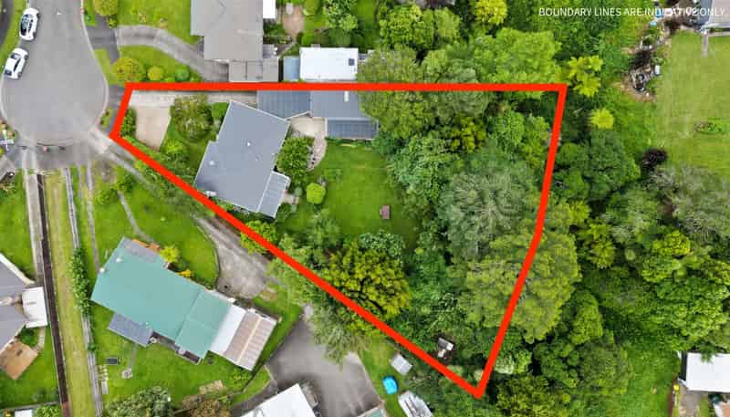 27 Greta Street, Glenview