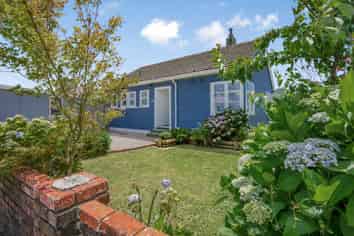 35 Hunter Street, Taita