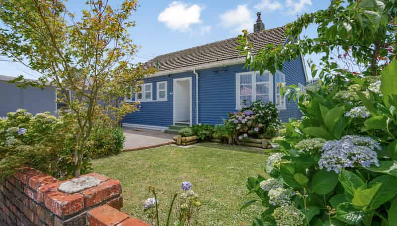 35 Hunter Street, Taita