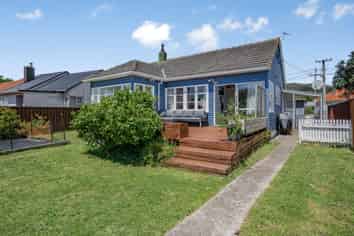 35 Hunter Street, Taita