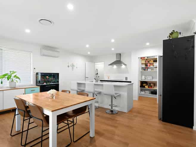 253 Dixon Road, Fitzroy